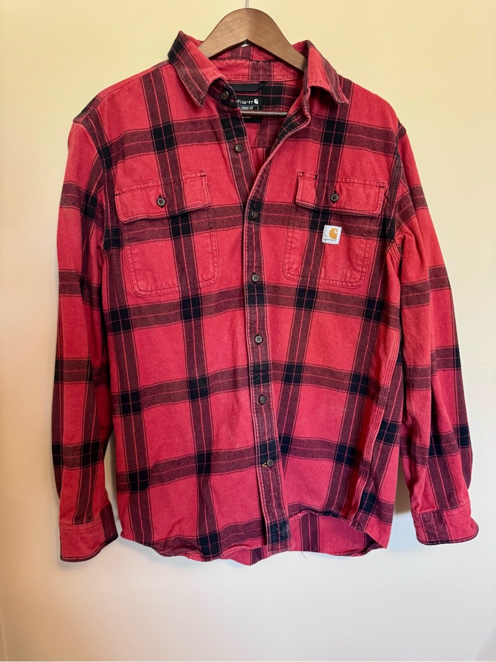 Men’s Carhartt Loose Fit Heavyweight Flannel Plaid Shirt in Red & Black